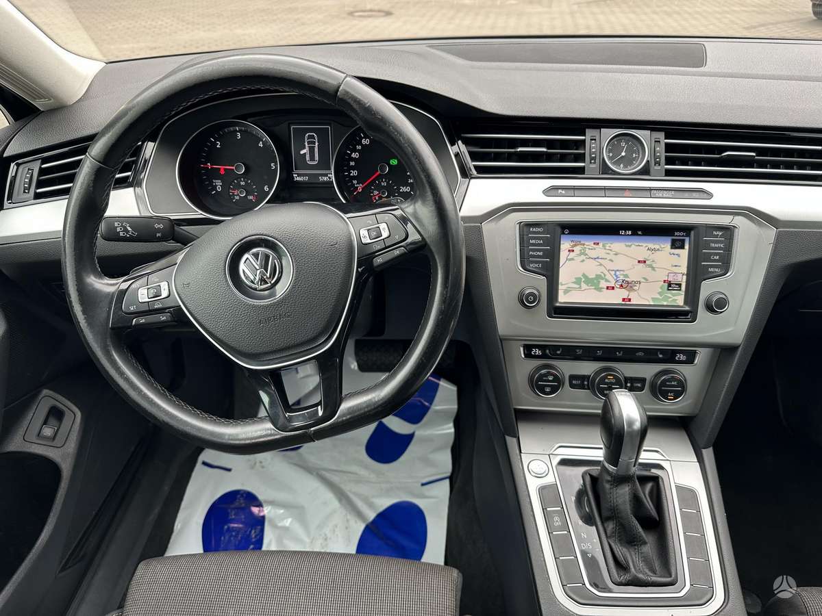 Volkswagen Passat, 2.0 l., Универсал