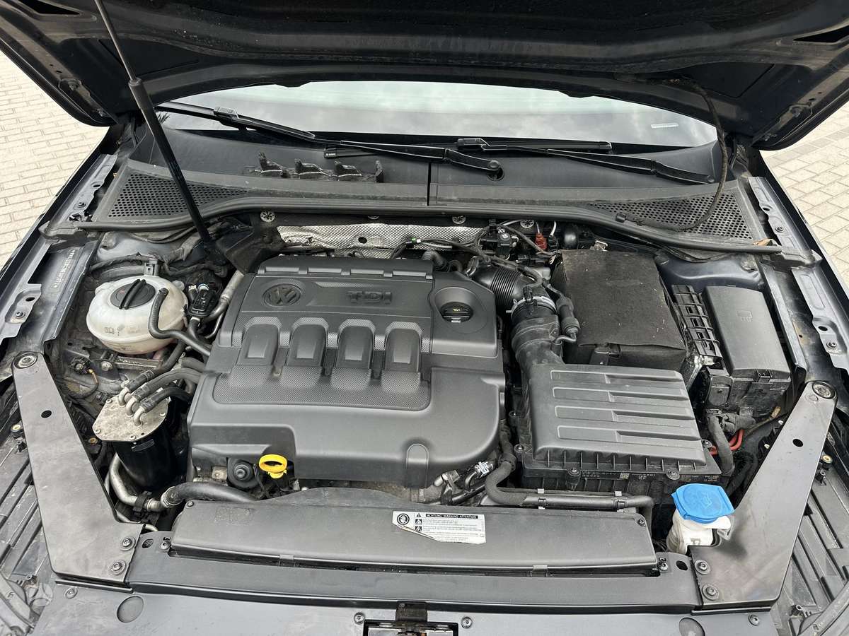 Volkswagen Passat, 2.0 l., Универсал