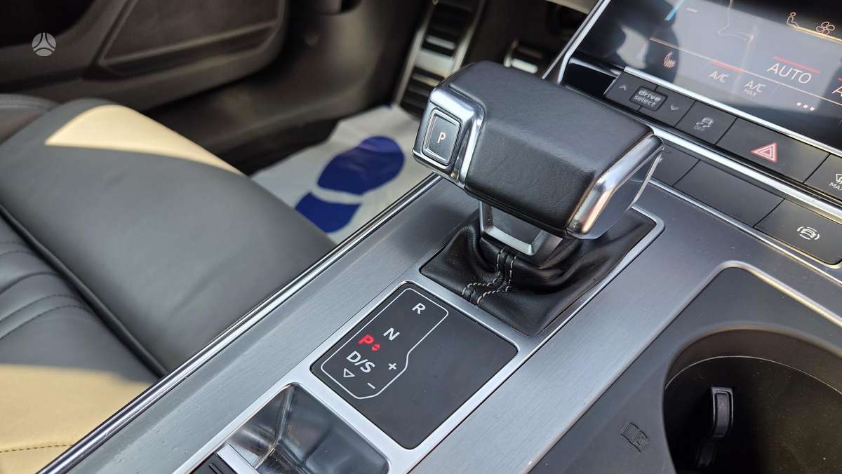 Audi A6, 2.0 l., Универсал