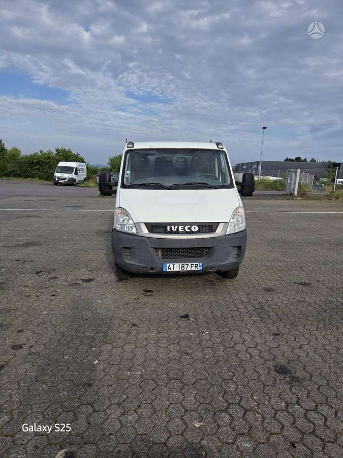 Iveco Daily 35C13, savivarčiai