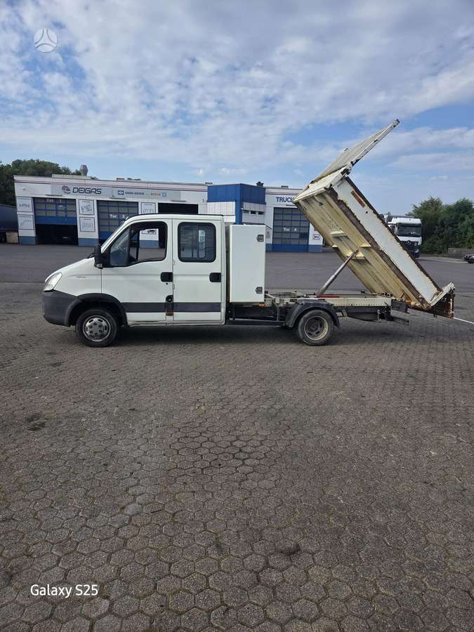 Iveco Daily 35C13, savivarčiai