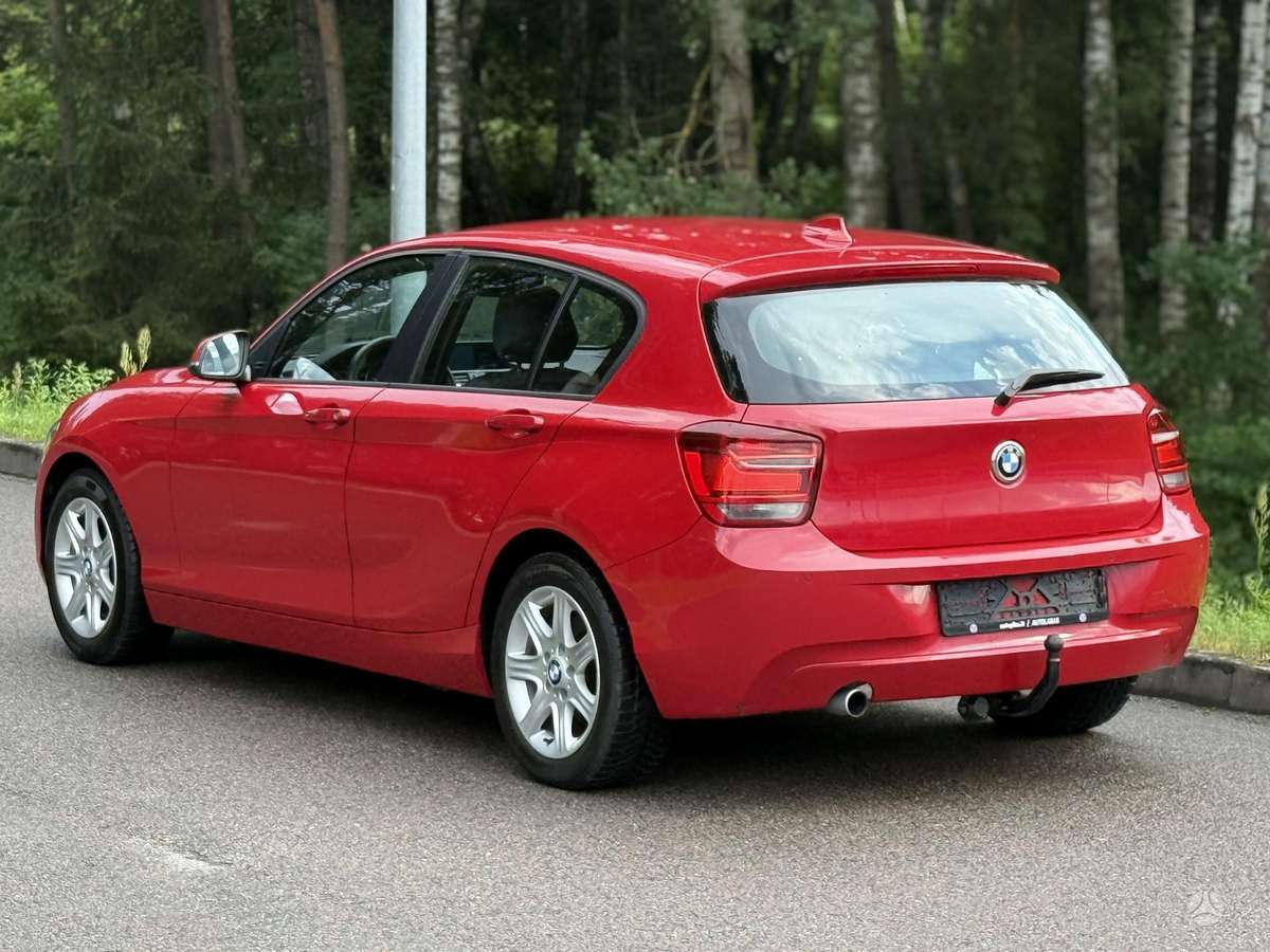 BMW 120, 2.0 l., Хэтчбек