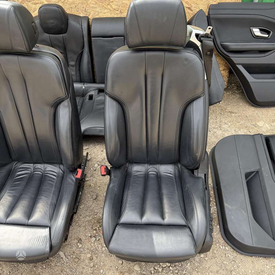 Land Rover Evoque door upholstery, seats