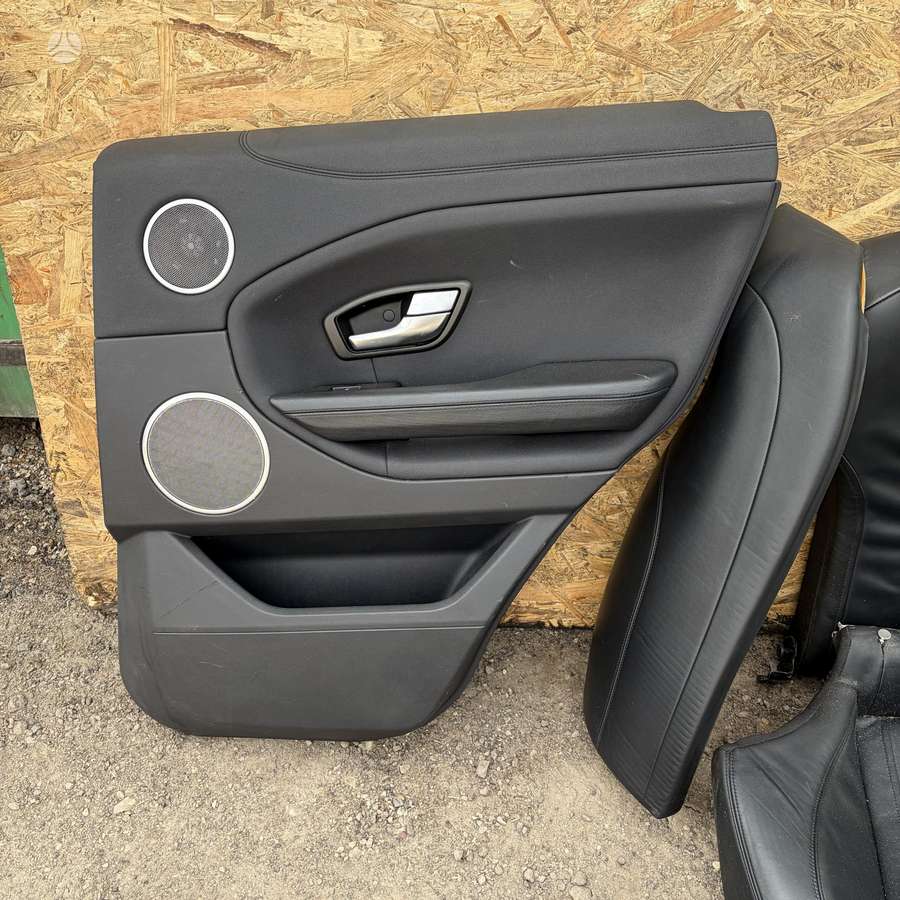 Land Rover Evoque durų apmušalai, sėdynės