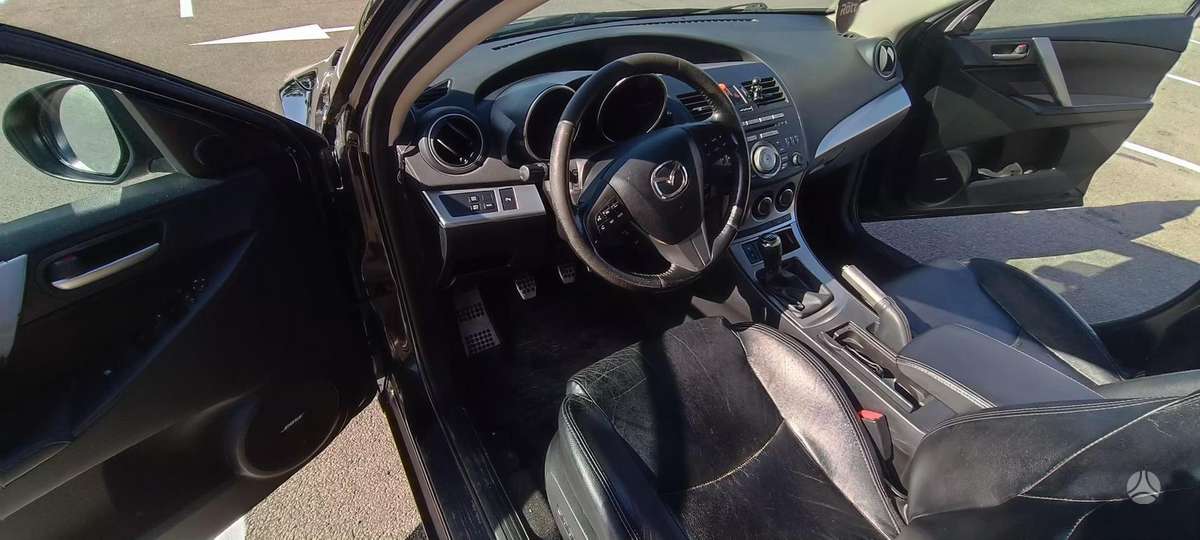 Mazda 3, 2.2 l., hatchback