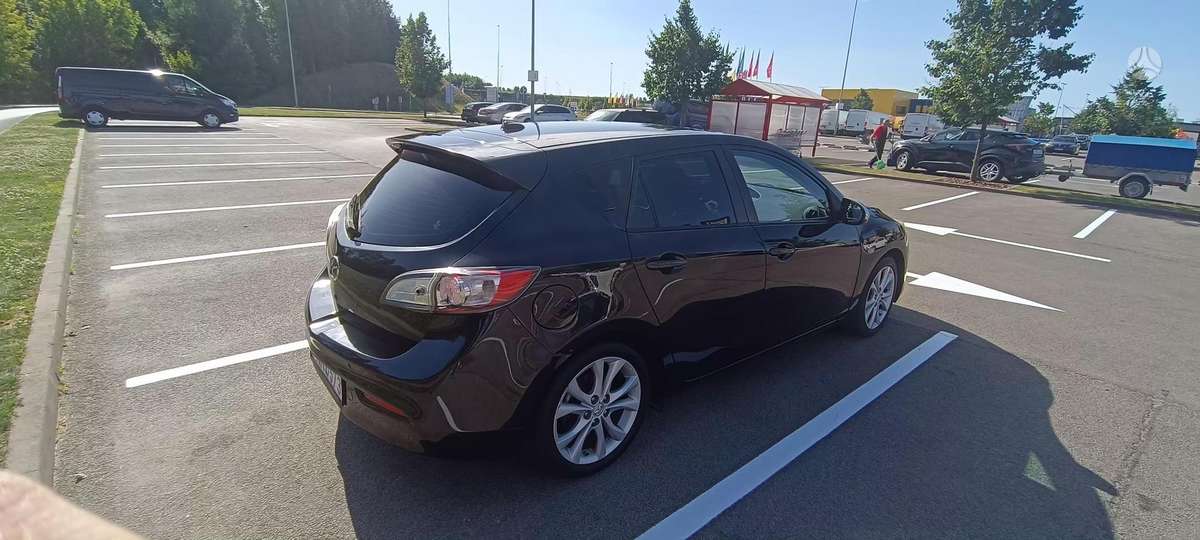 Mazda 3, 2.2 l., Хэтчбек