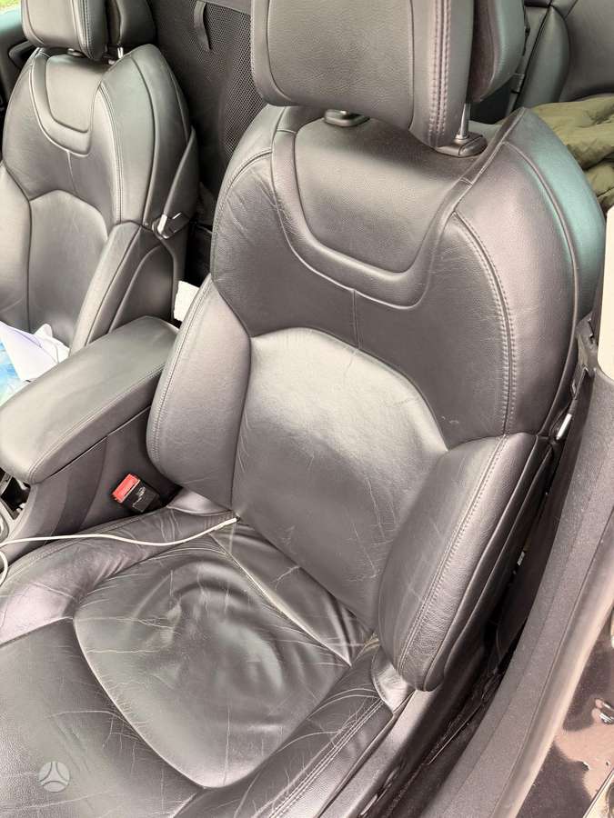 Citroen C5, 2.2 l., universalas