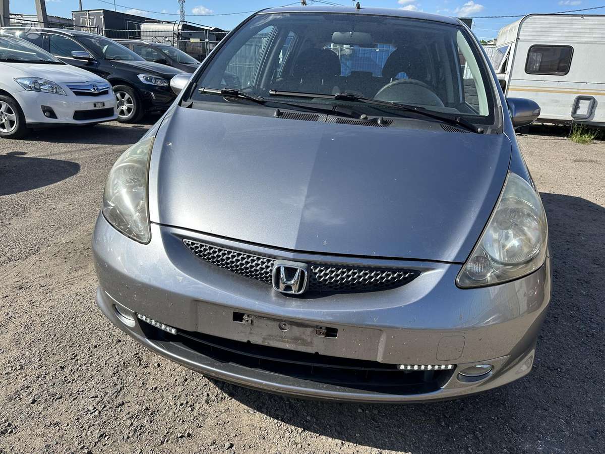 Honda Jazz, 1.3 l., hatchback