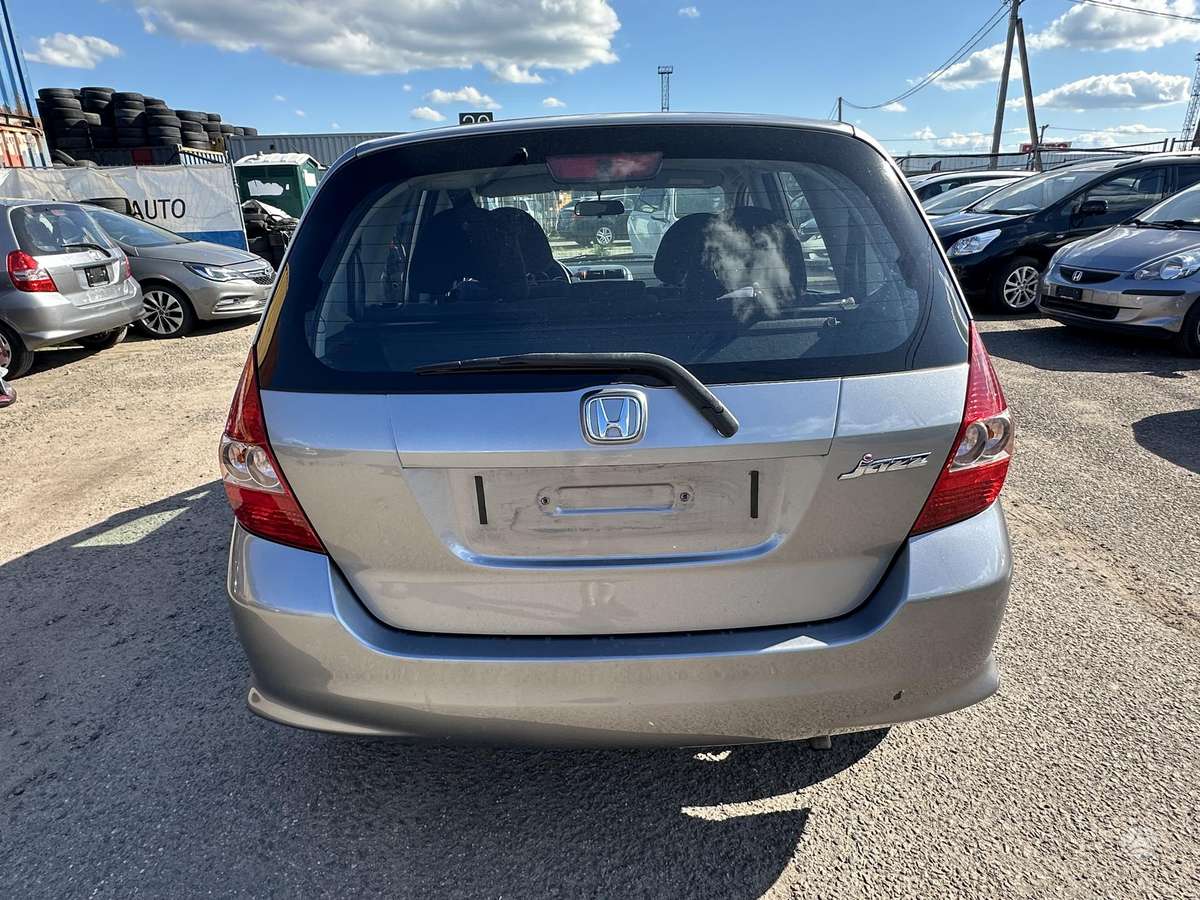Honda Jazz, 1.3 l., hatchback