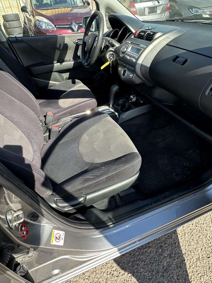 Honda Jazz, 1.3 l., hatchback