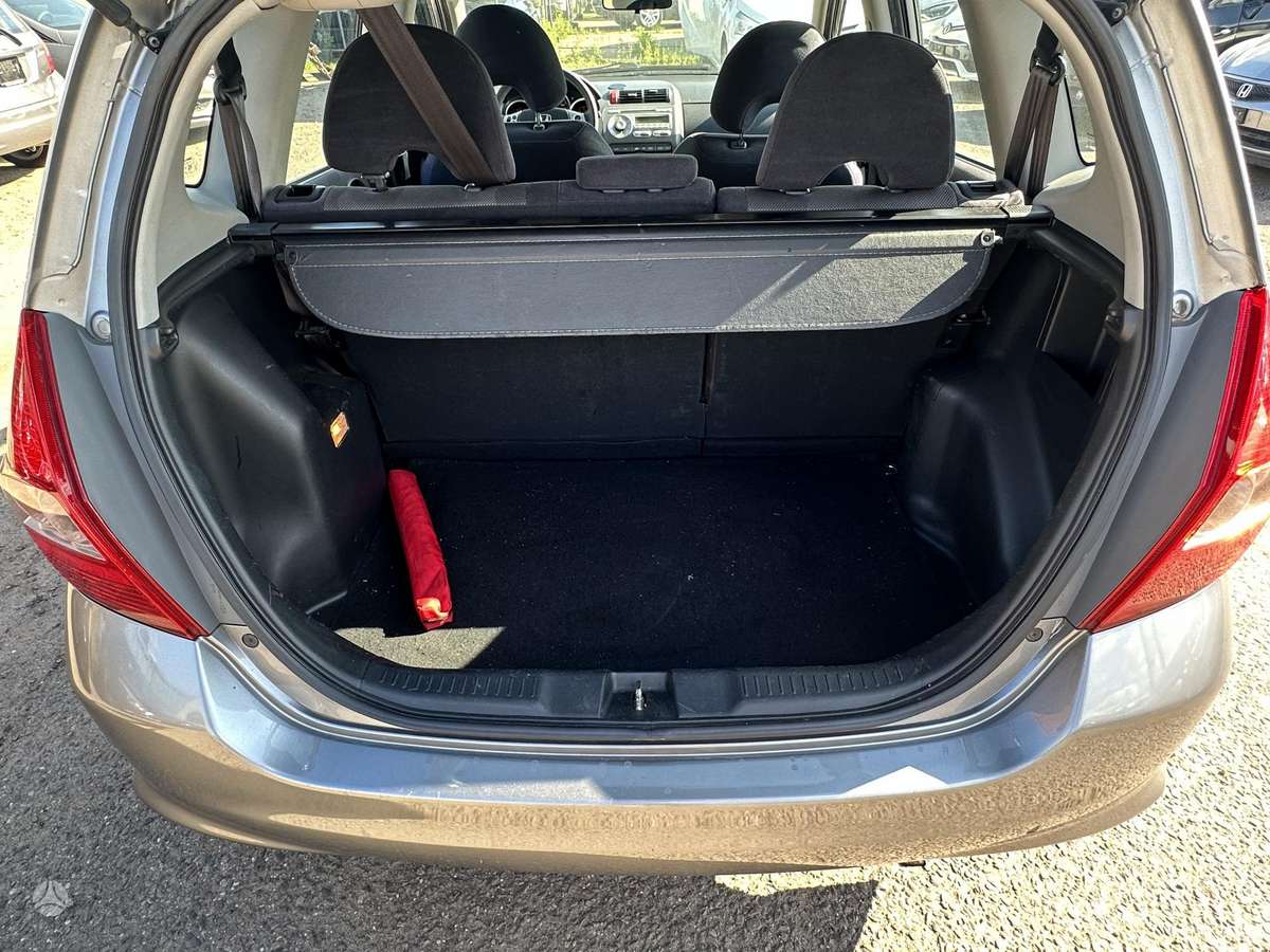 Honda Jazz, 1.3 l., hatchback