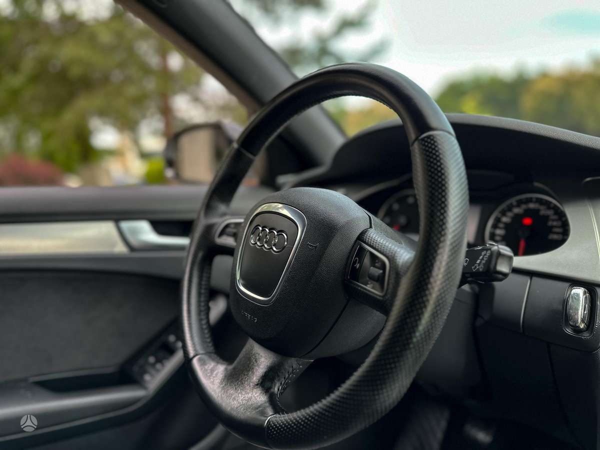 Audi A4, 2.0 l., Универсал