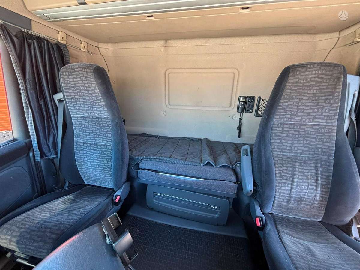 Scania R 420 6x2, box trucks / box vans