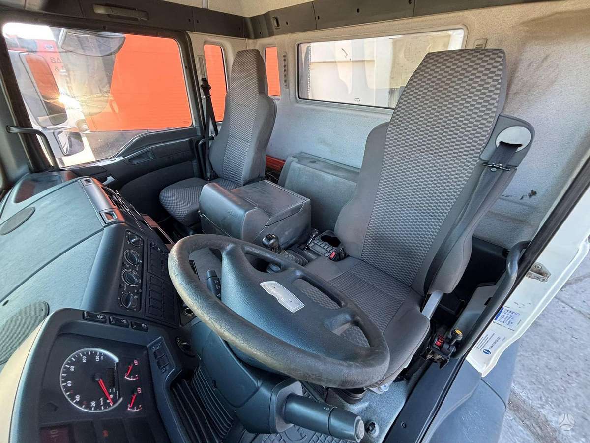 MAN TGA 35.410 8x4, самосвалы