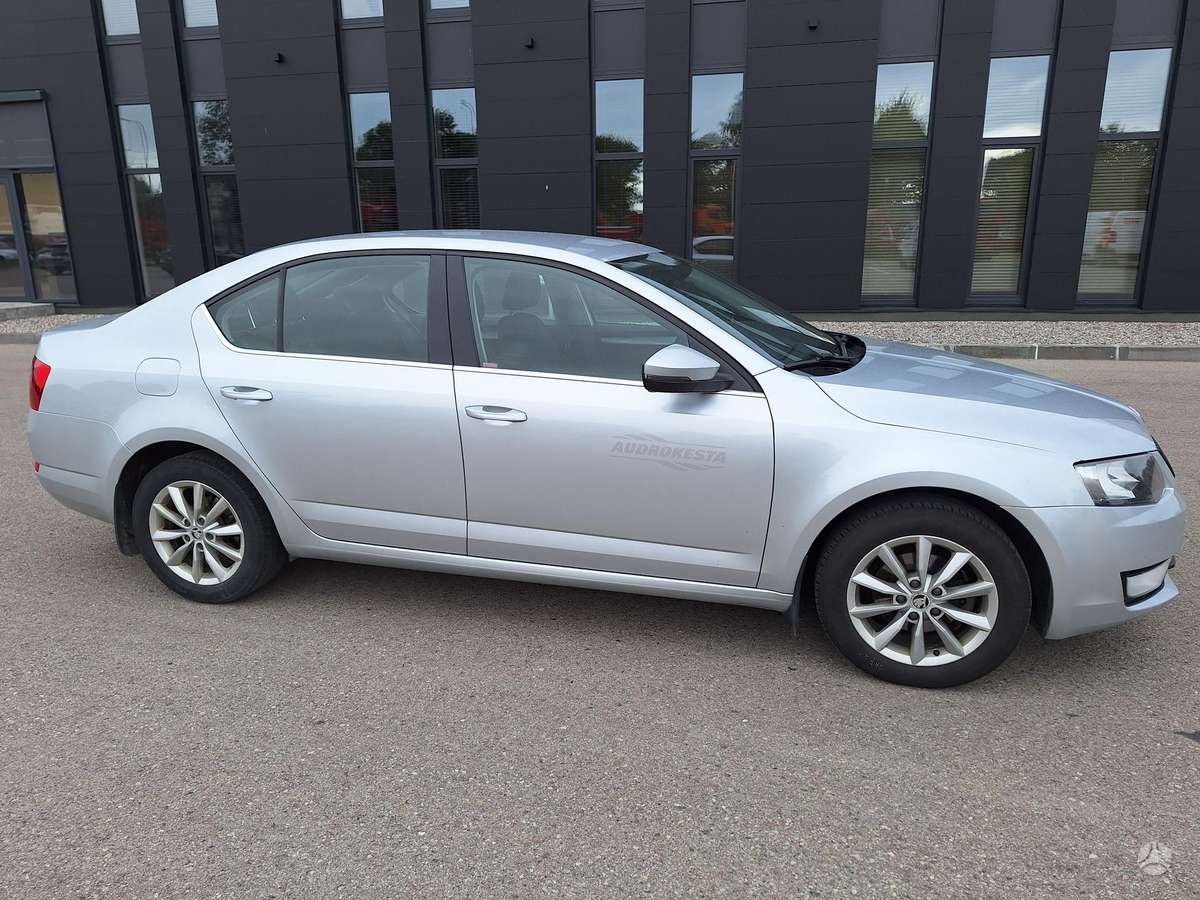 Skoda Octavia, 1.6 l., hatchback