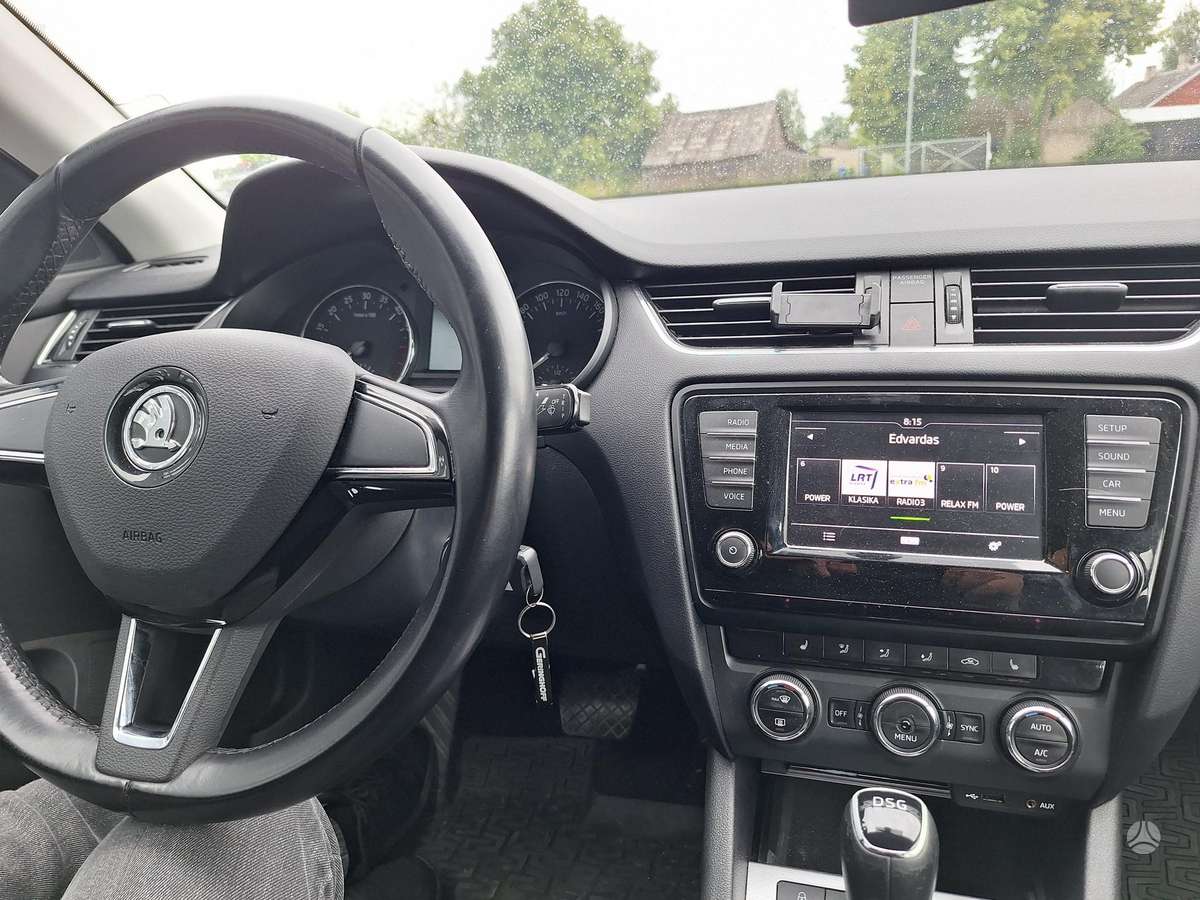Skoda Octavia, 1.6 l., hatchback