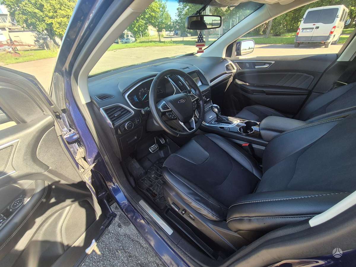 Ford Edge, 2.7 l., off-road / crossover