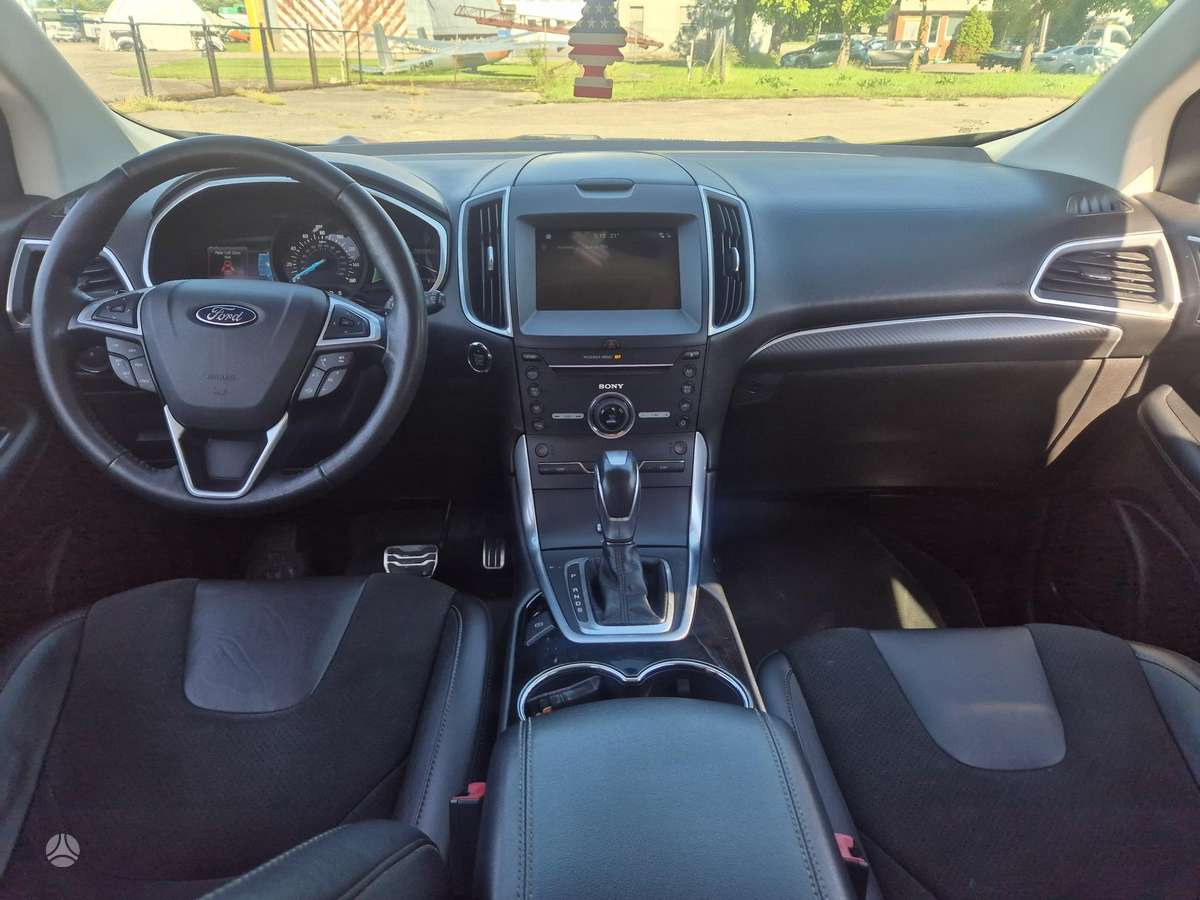 Ford Edge, 2.7 l., off-road / crossover