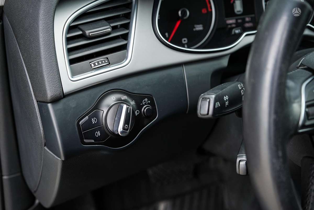 Audi A4, 2.0 l., Универсал