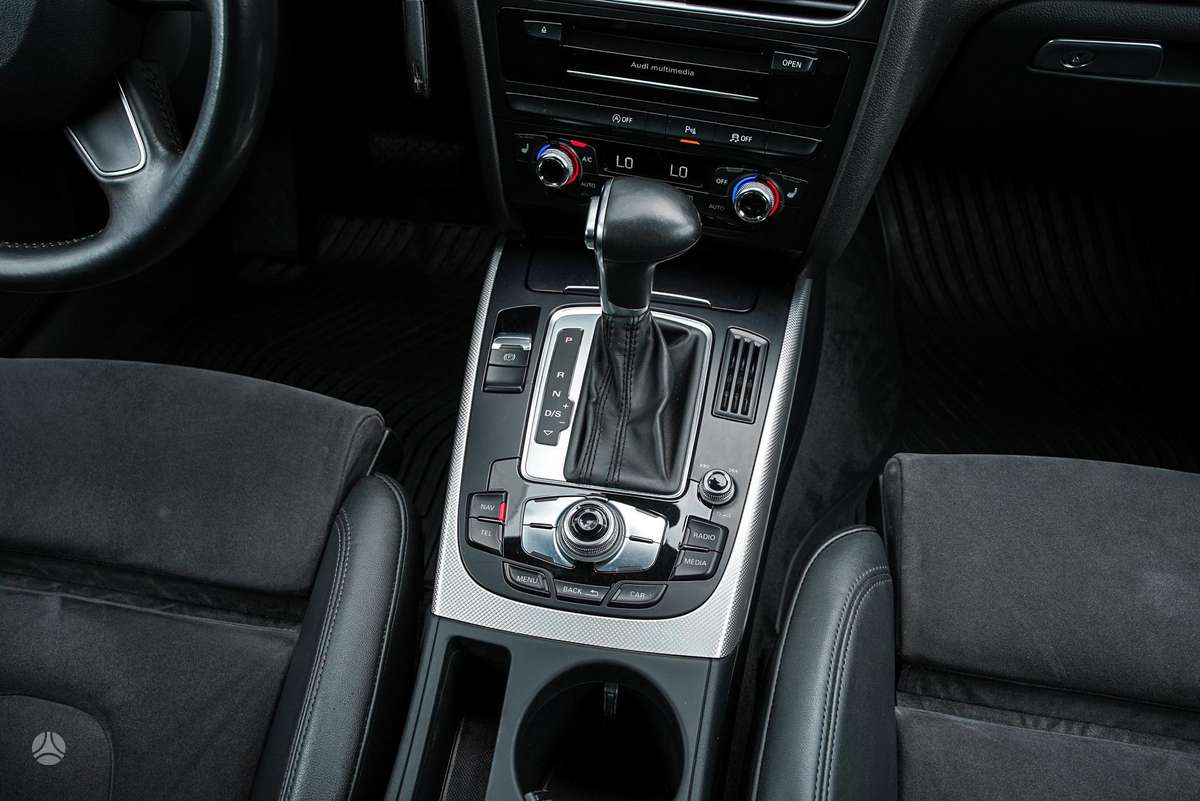 Audi A4, 2.0 l., universalas