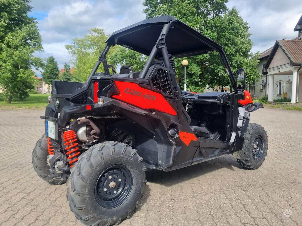 Can-Am Maverick 800cc, keturračiai