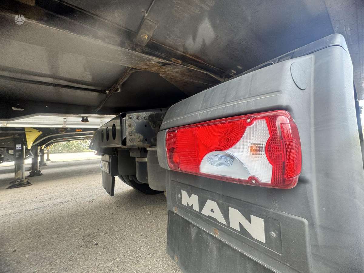 MAN TGX 18.500 700t.km, double sleeper