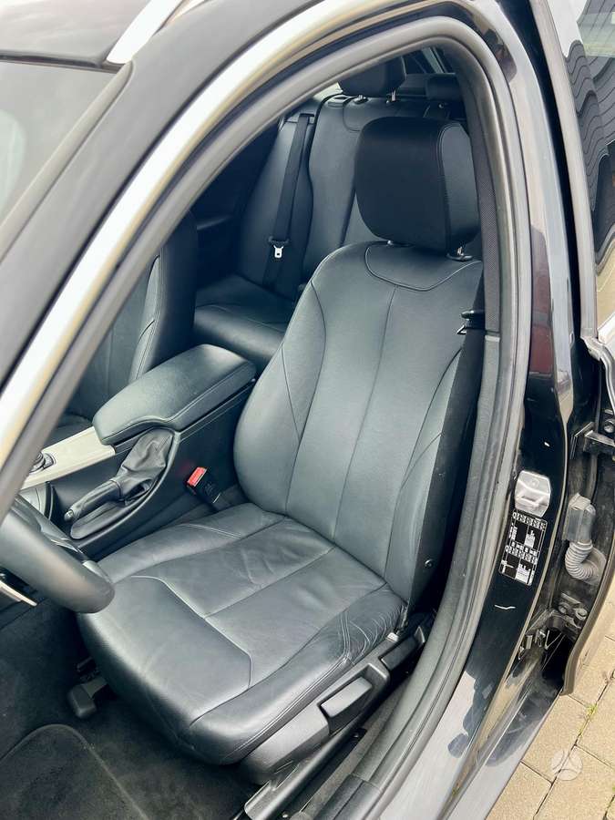 BMW 320, 2.0 l., universalas