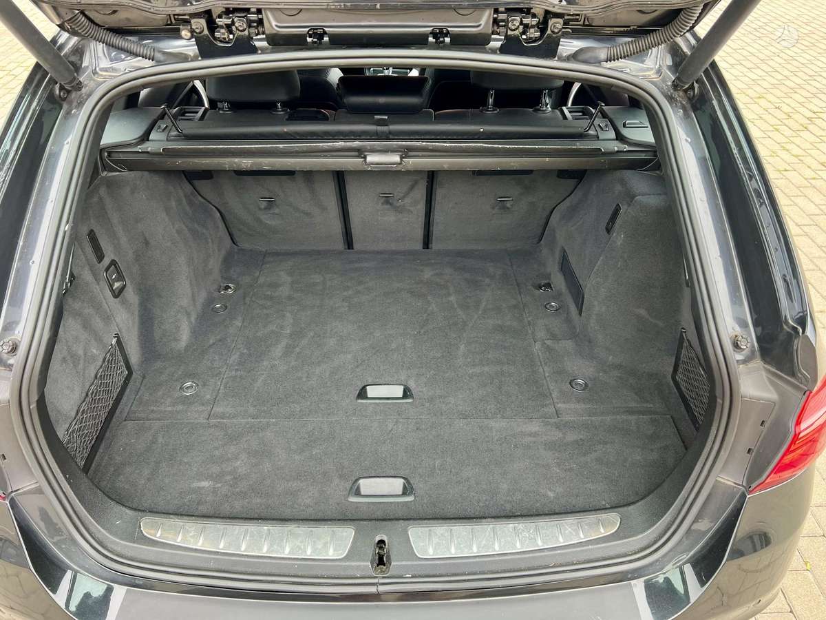 BMW 320, 2.0 l., wagon