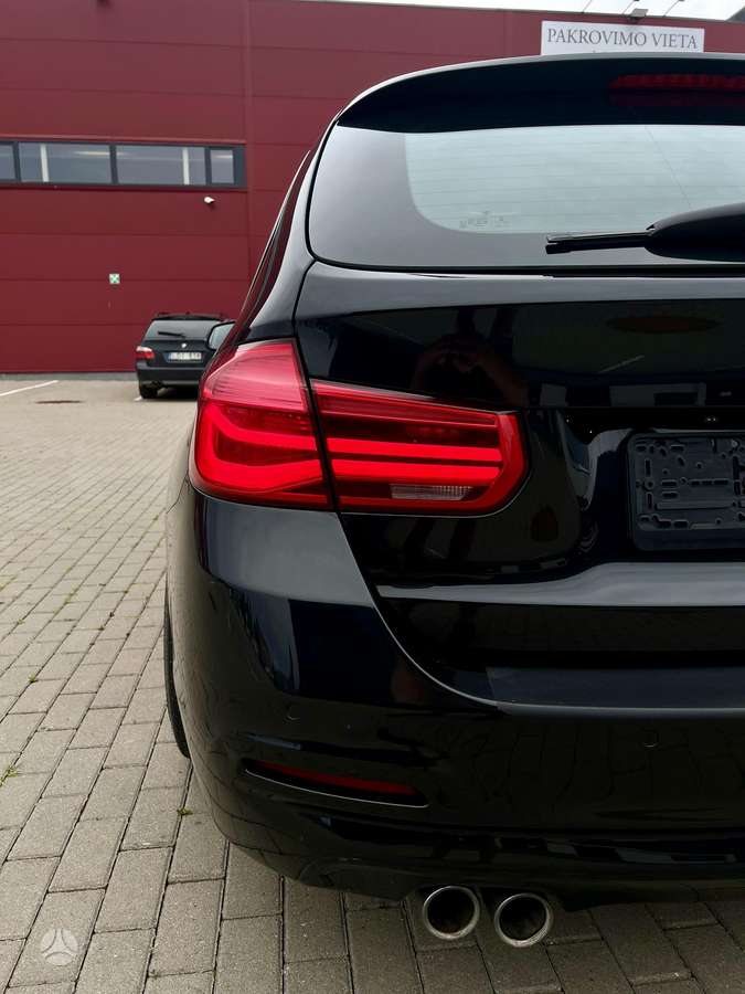 BMW 320, 2.0 l., wagon