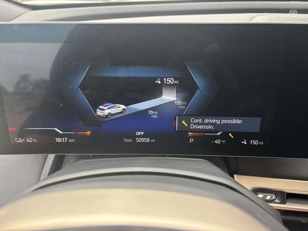 BMW iX, 112 kWh, off-road / crossover