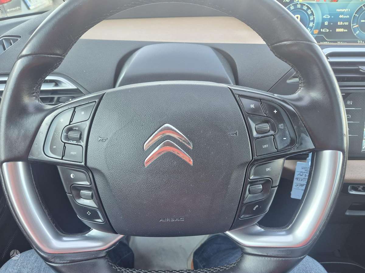 Citroen C4 Picasso, 1.2 l., hatchback