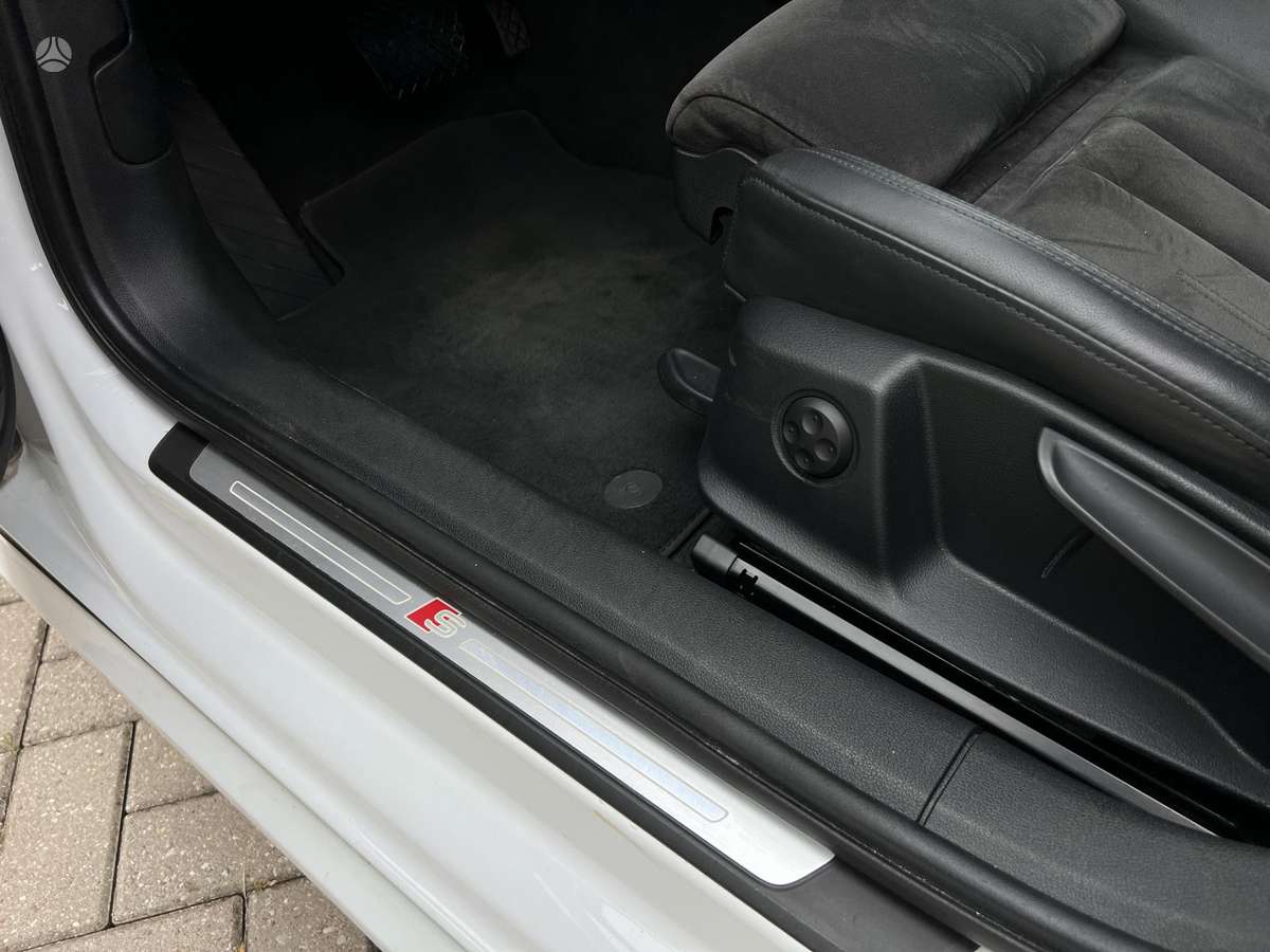 Audi A4, 2.0 l., universalas