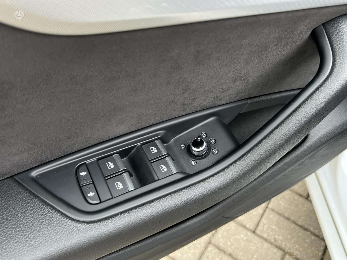Audi A4, 2.0 l., Универсал