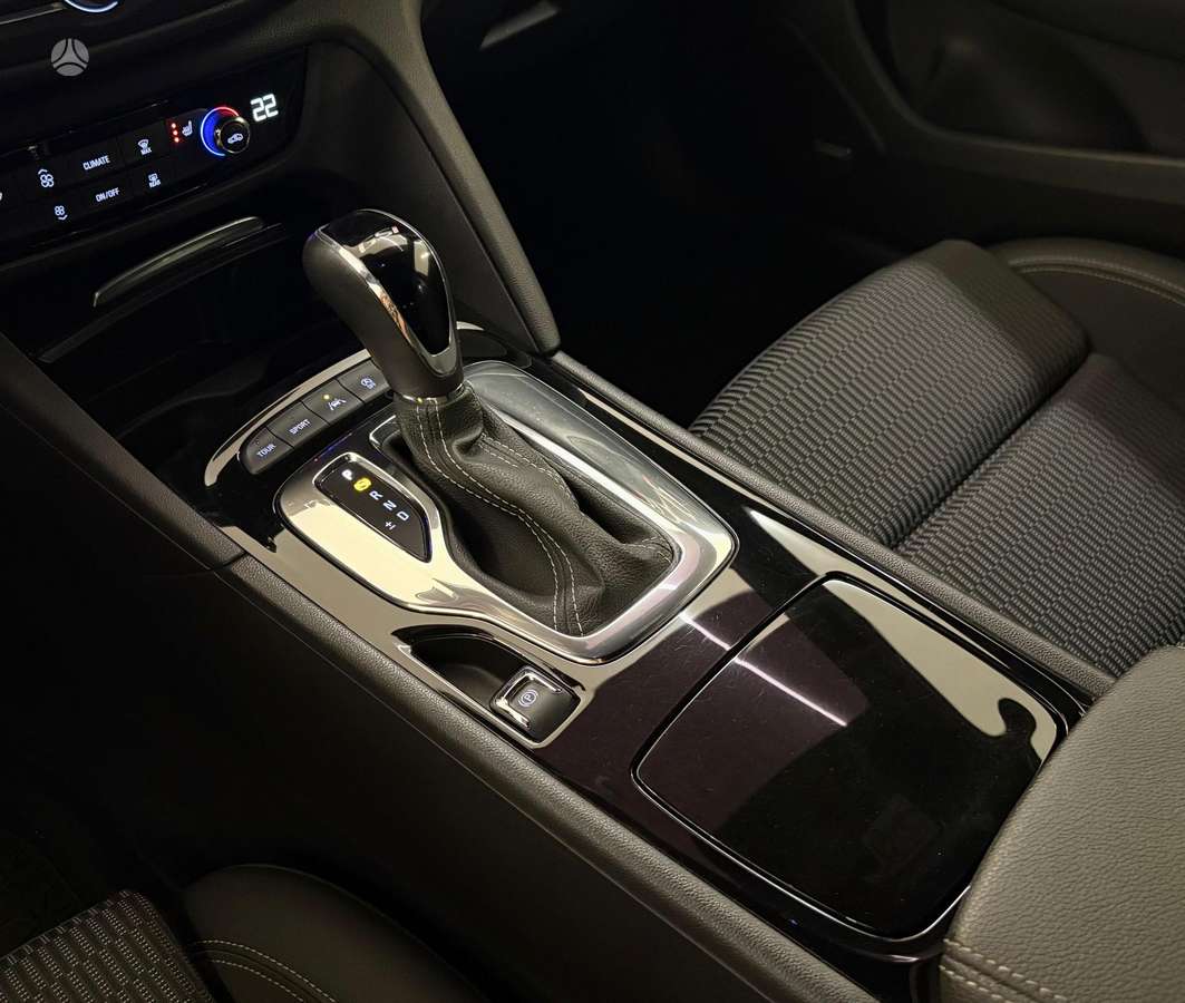Opel Insignia, 2.0 l., Универсал