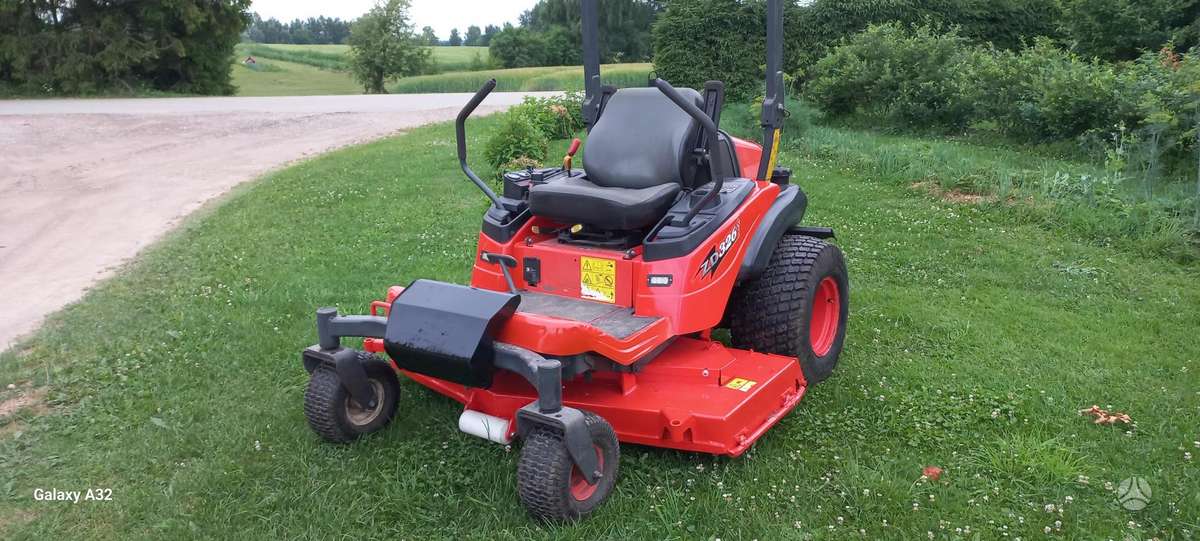 Kubota Zd 326, садовые тракторы