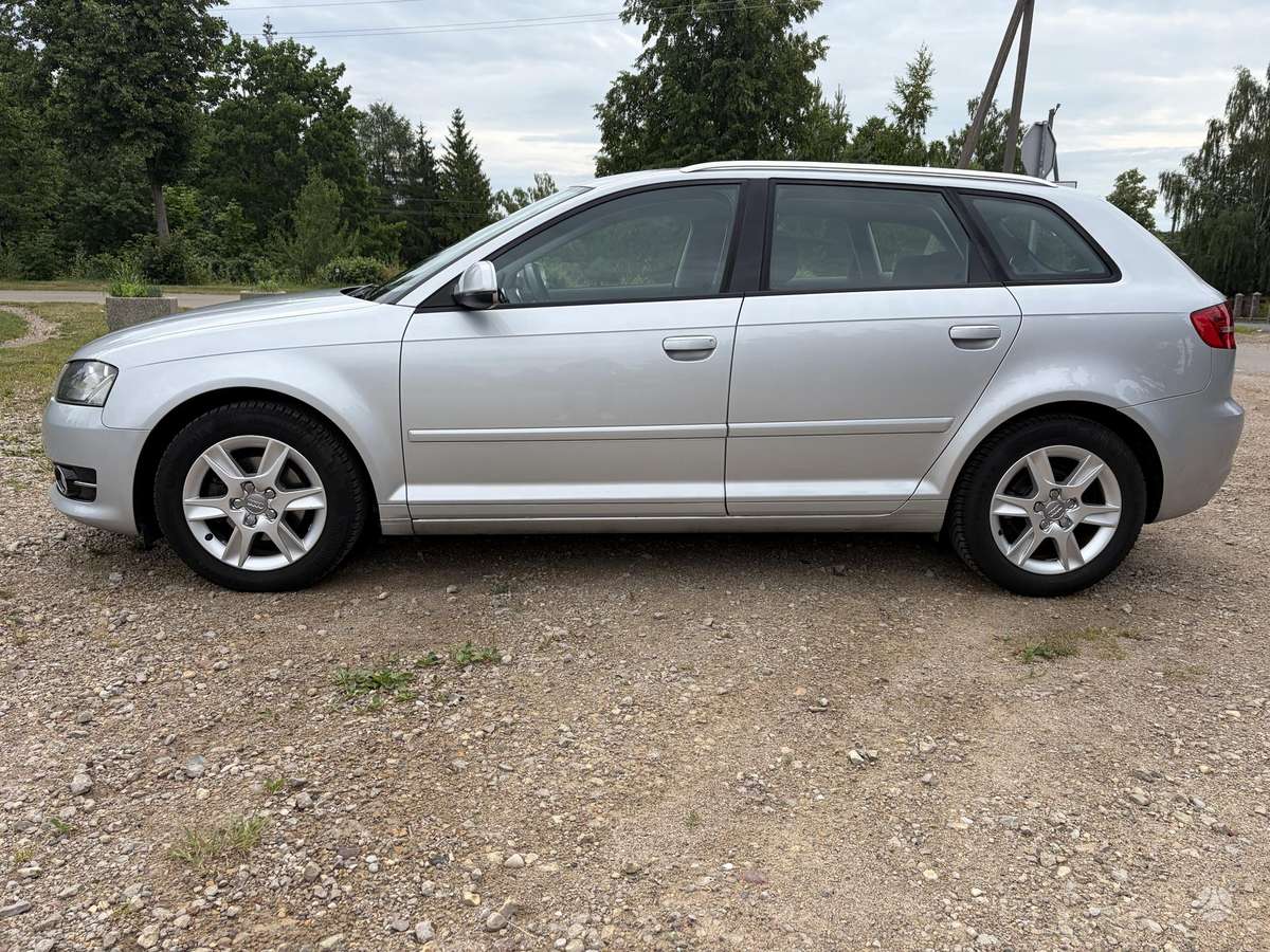 Audi A3, 1.2 l., hatchback