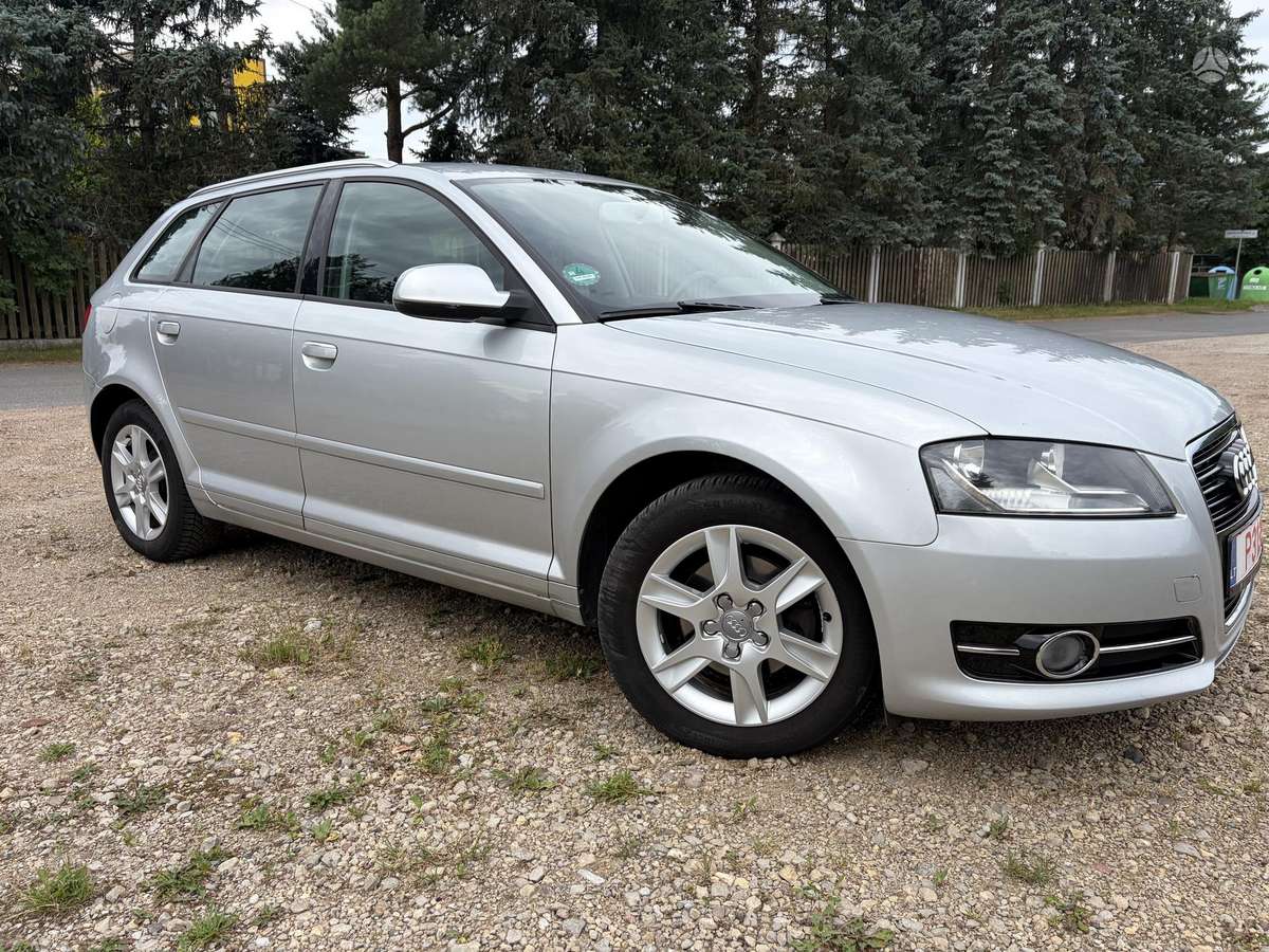 Audi A3, 1.2 l., hatchback