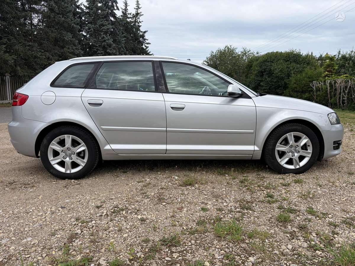 Audi A3, 1.2 l., hatchback