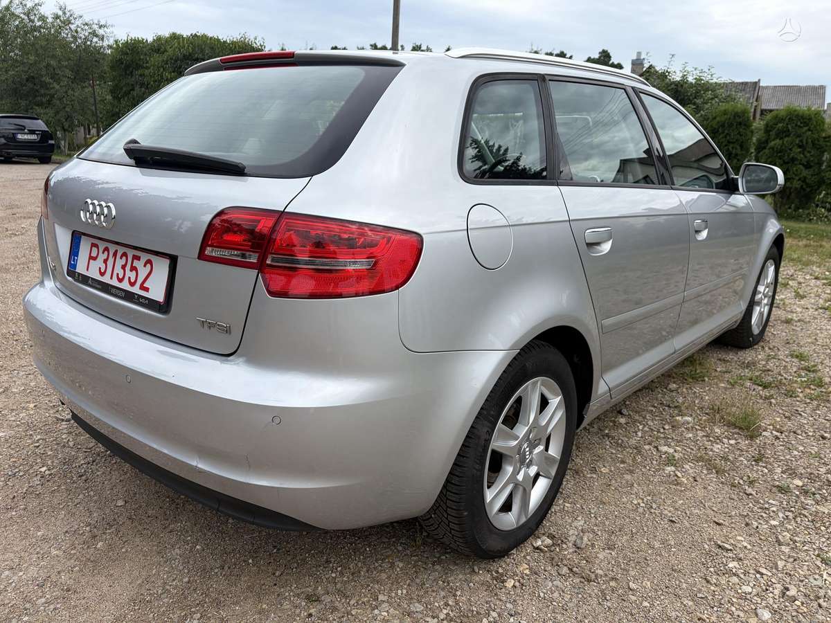 Audi A3, 1.2 l., hatchback