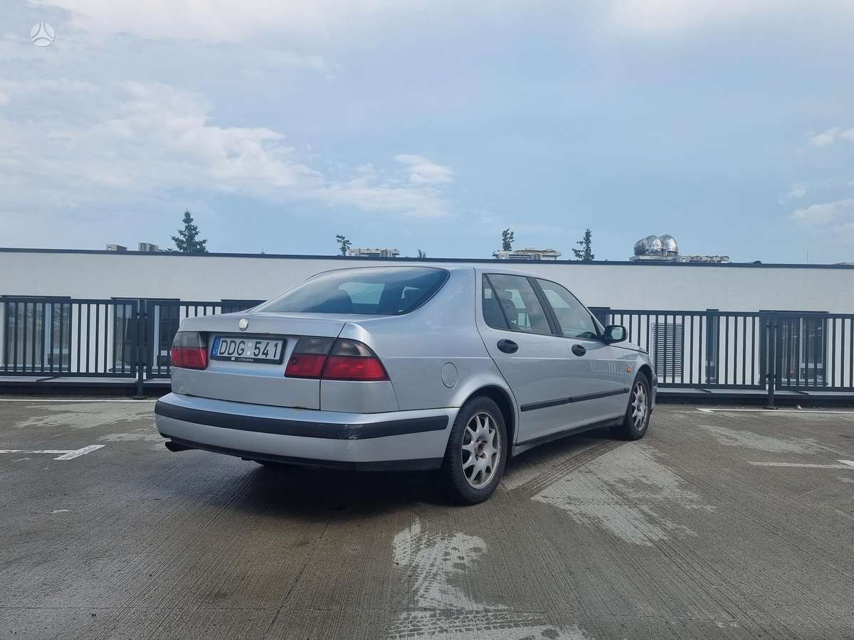 Saab 9-5, 2.3 l., Седан