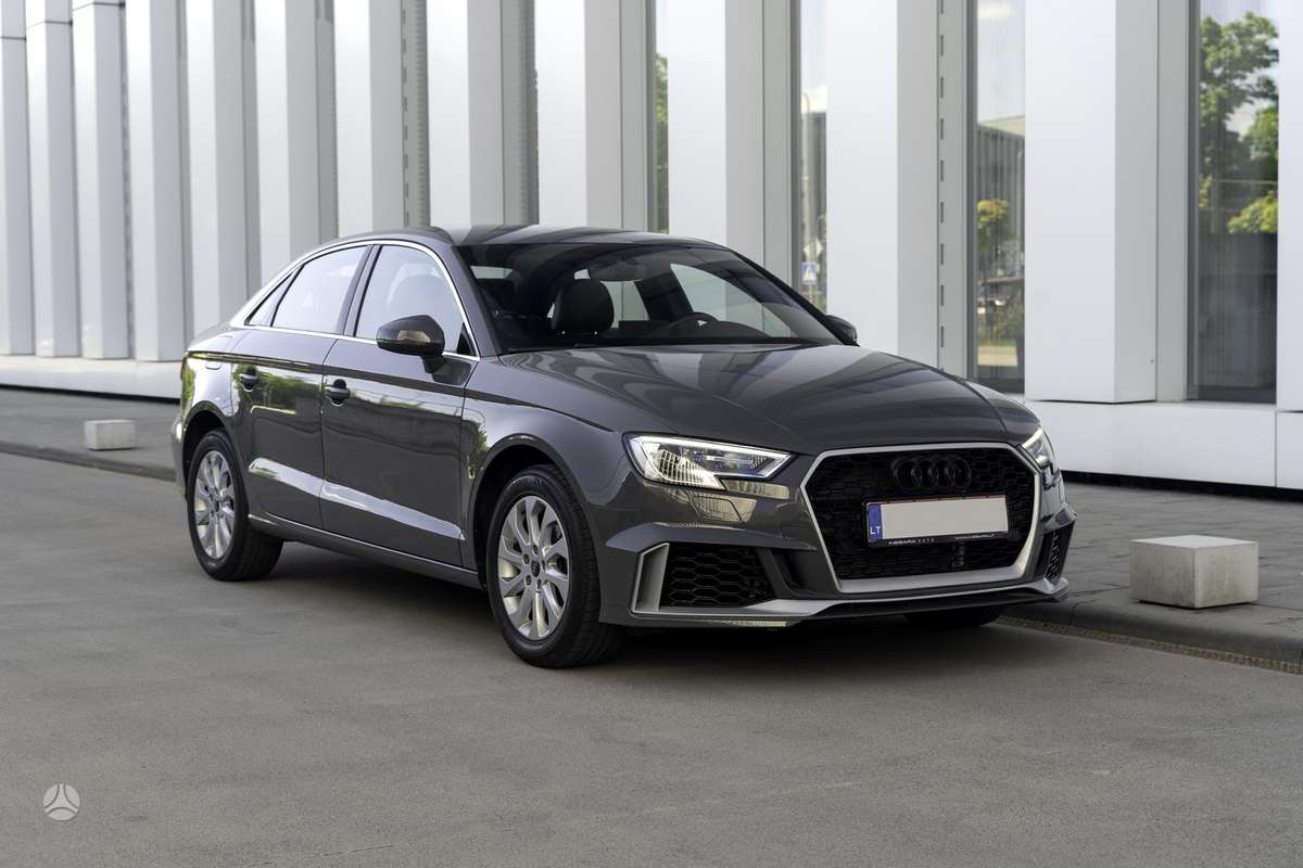 Audi A3, 1.6 l., sedanas