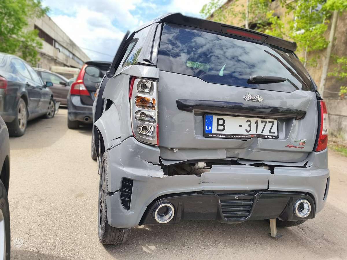 Ligier JS50, 0.5 l., hatchback