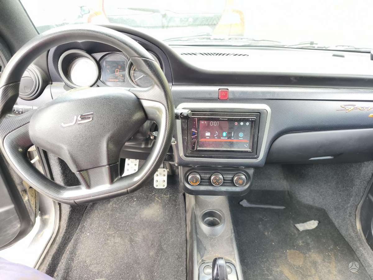 Ligier JS50, 0.5 l., hatchback