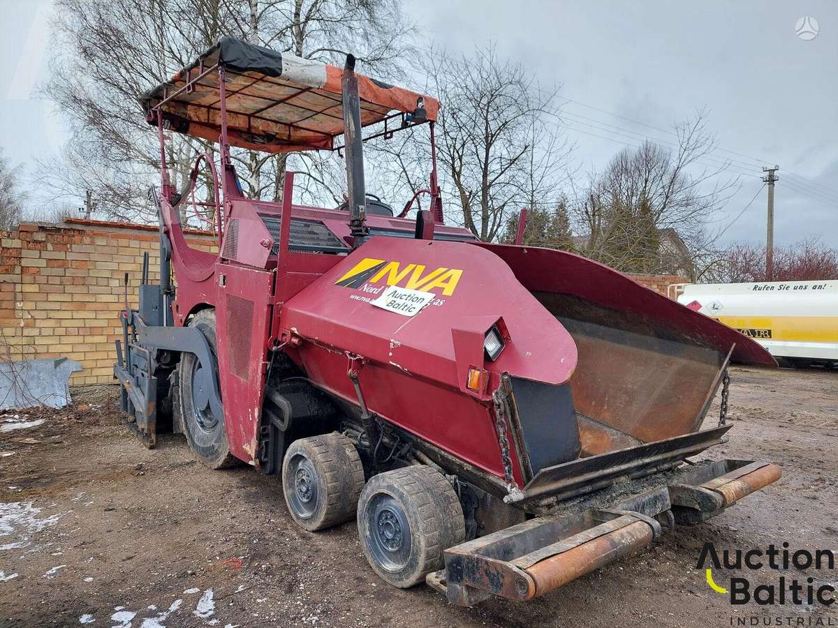 Demag DF 90 P, paving machinery