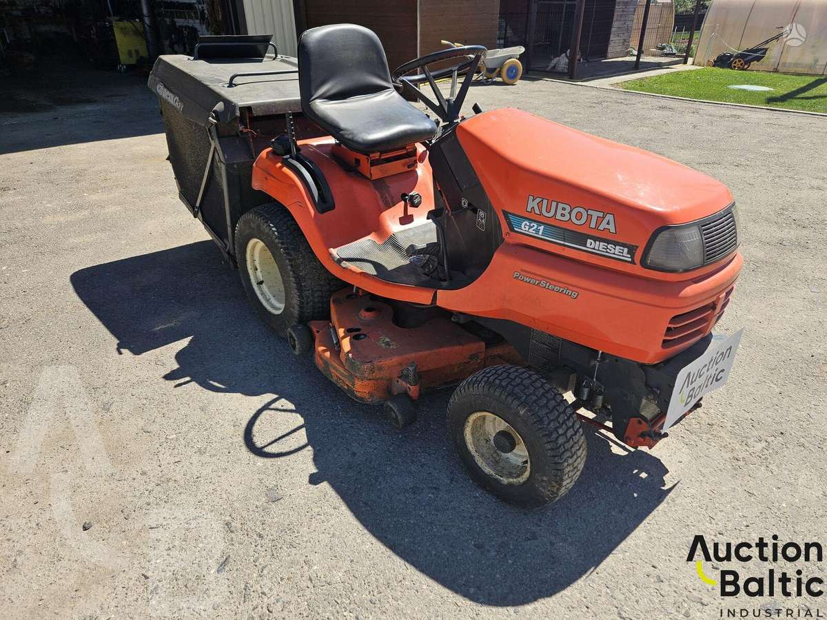 Kubota RCK48G18, садовые тракторы