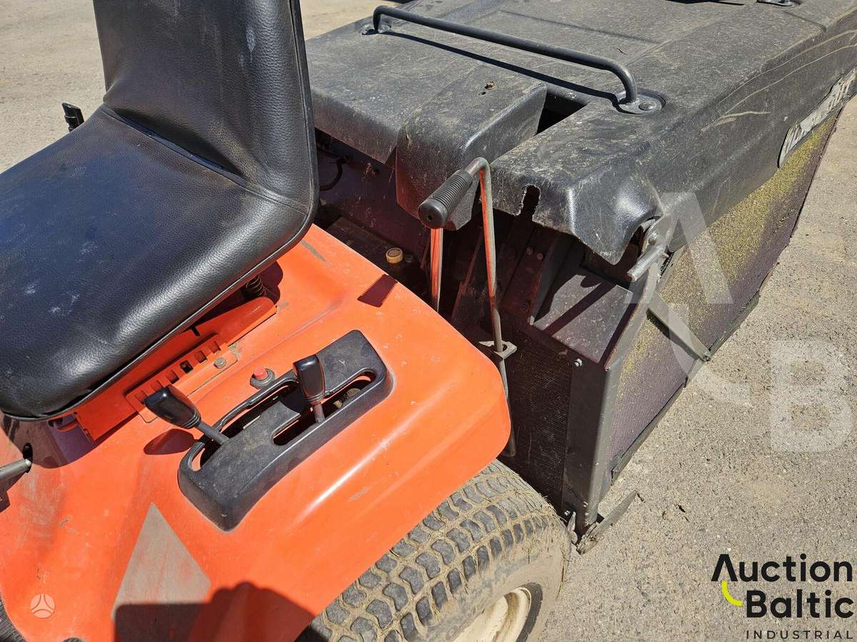 Kubota RCK48G18, садовые тракторы