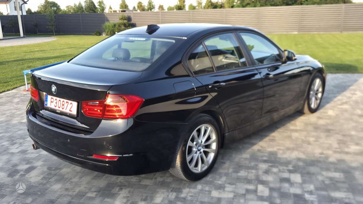 BMW 320, 2.0 l., Седан