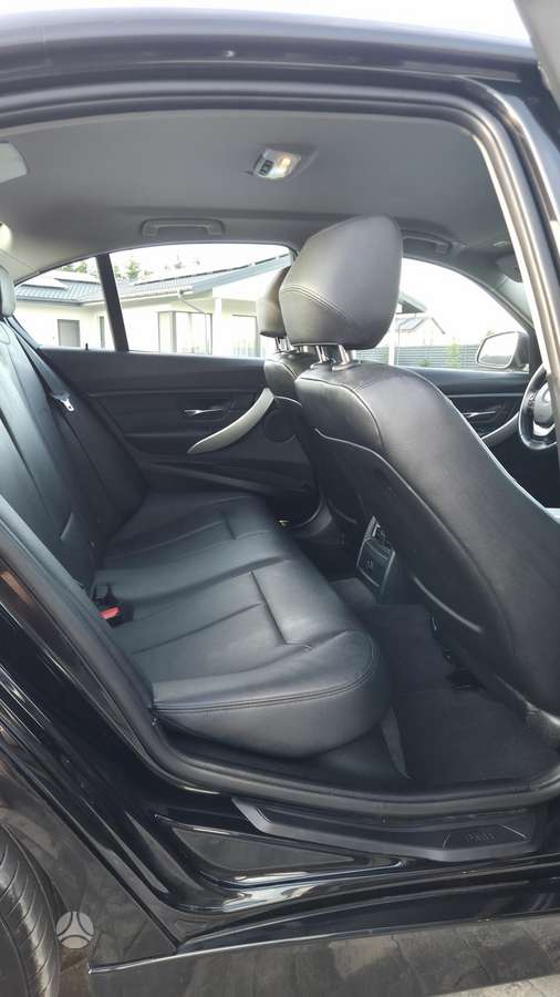BMW 320, 2.0 l., Седан