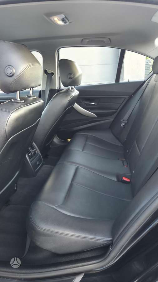 BMW 320, 2.0 l., Седан
