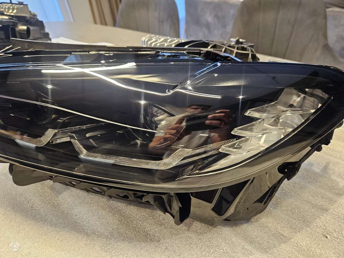 BMW 4 serija žibintai
